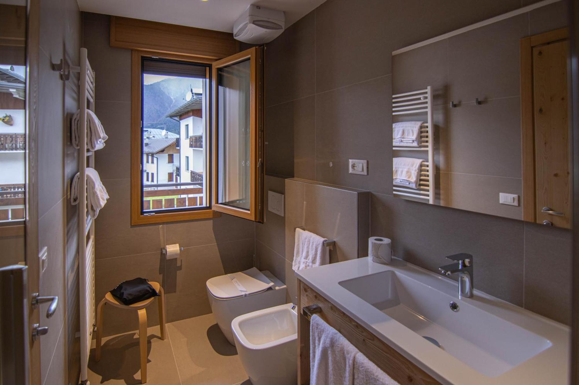 Chalet Cridola Dolomiti Experience Lorenzago Di Cadore Exterior photo