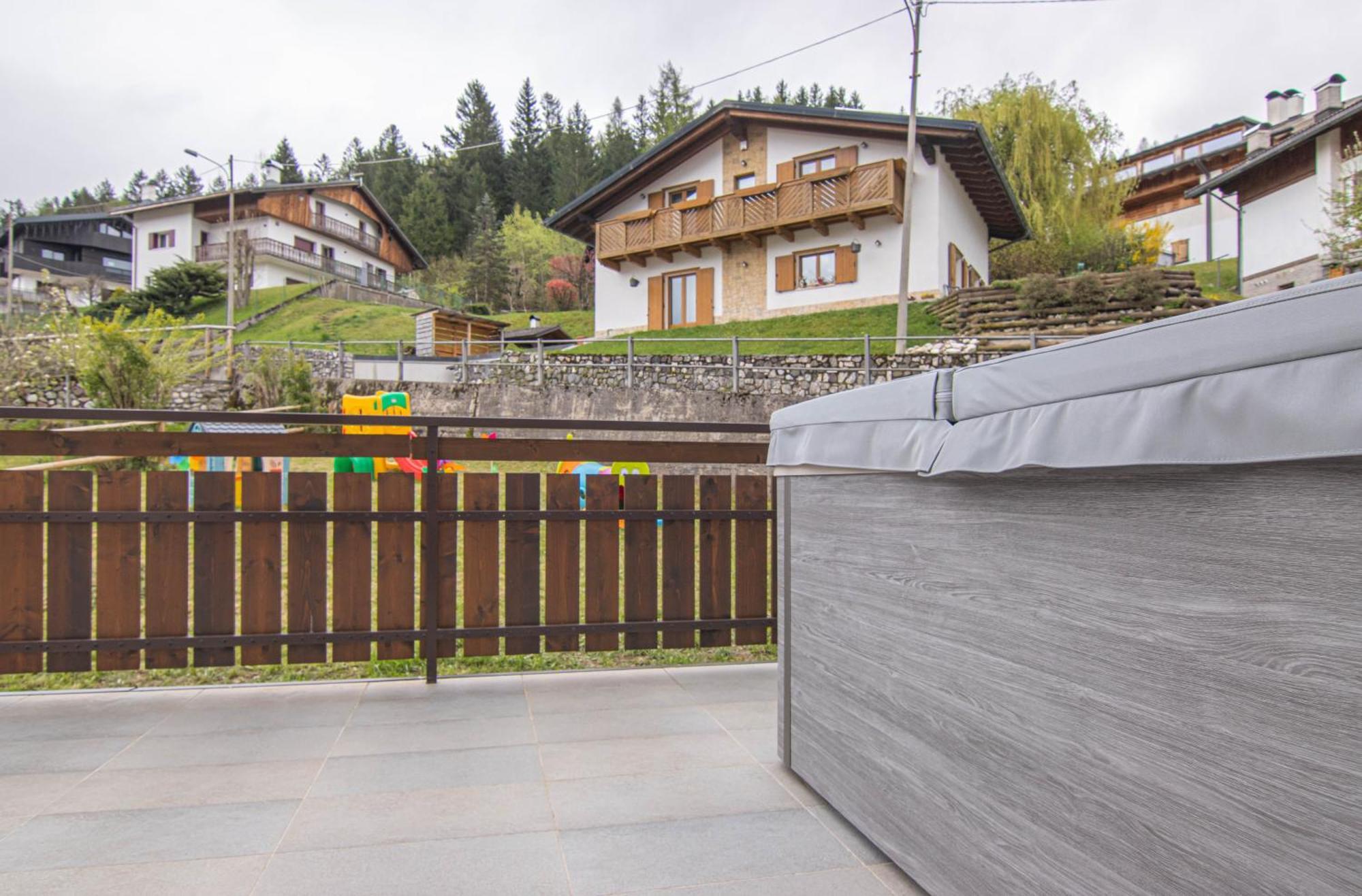 Chalet Cridola Dolomiti Experience Lorenzago Di Cadore Exterior photo