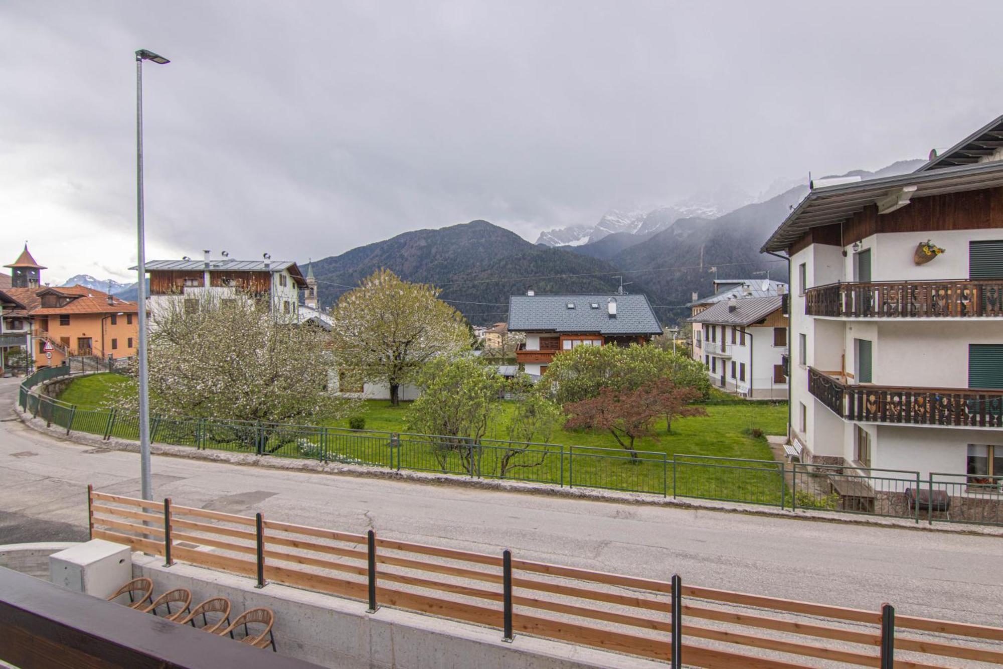 Chalet Cridola Dolomiti Experience Lorenzago Di Cadore Exterior photo